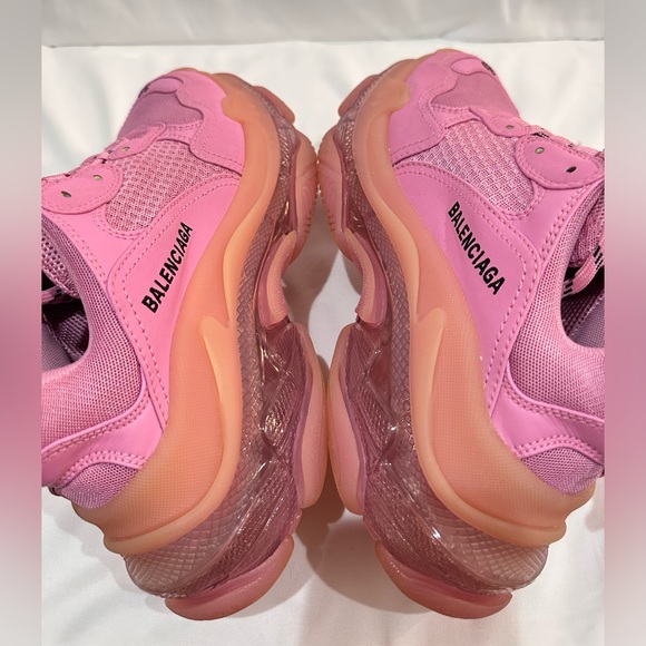 BALENCIAGA - AUTHENTIC WOMEN'S TRIPLE S CLEAR SOLE SNEAKERS IN PINK size US 9 - Picture 1 of 12